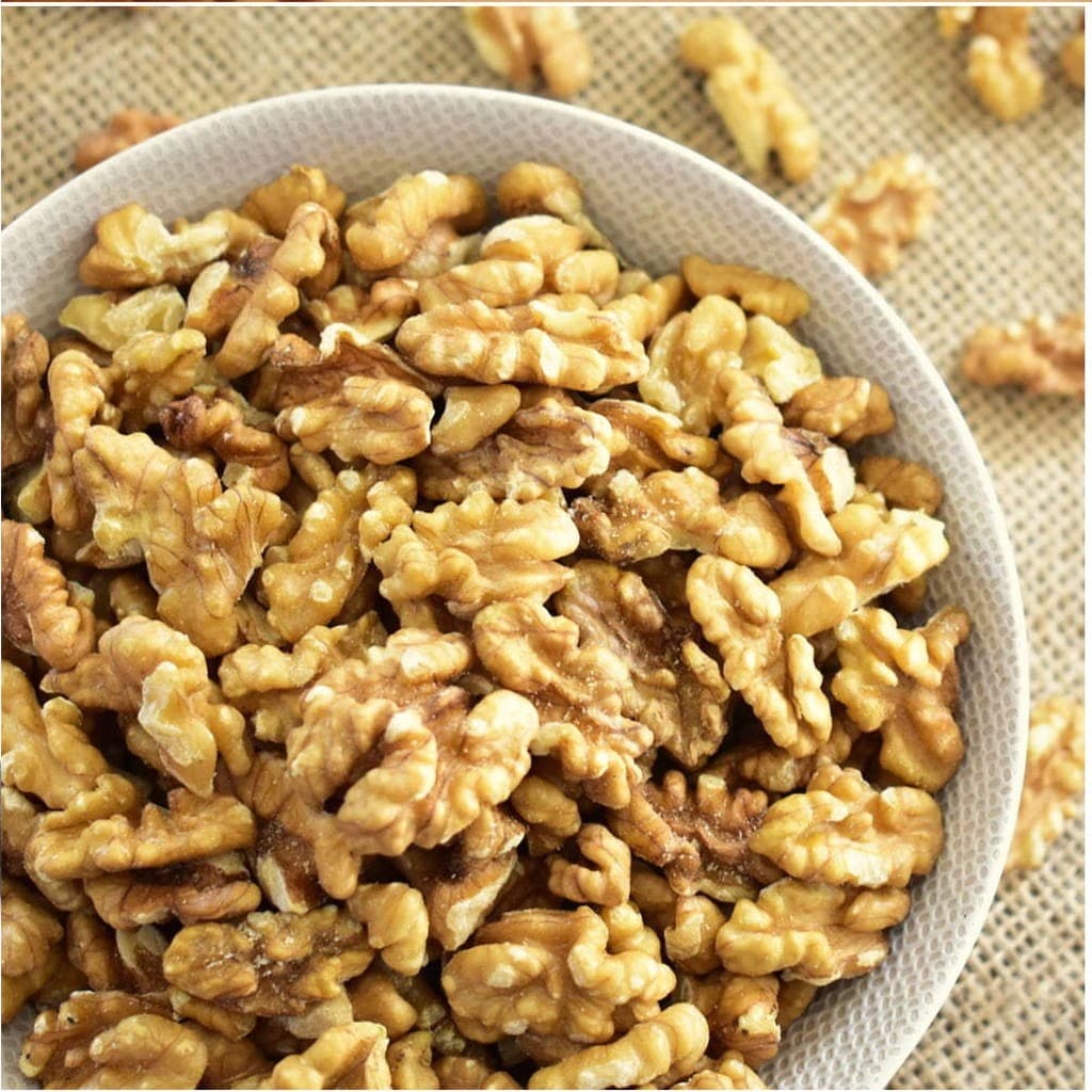 Nueces en cuartos, foto 3 de 3